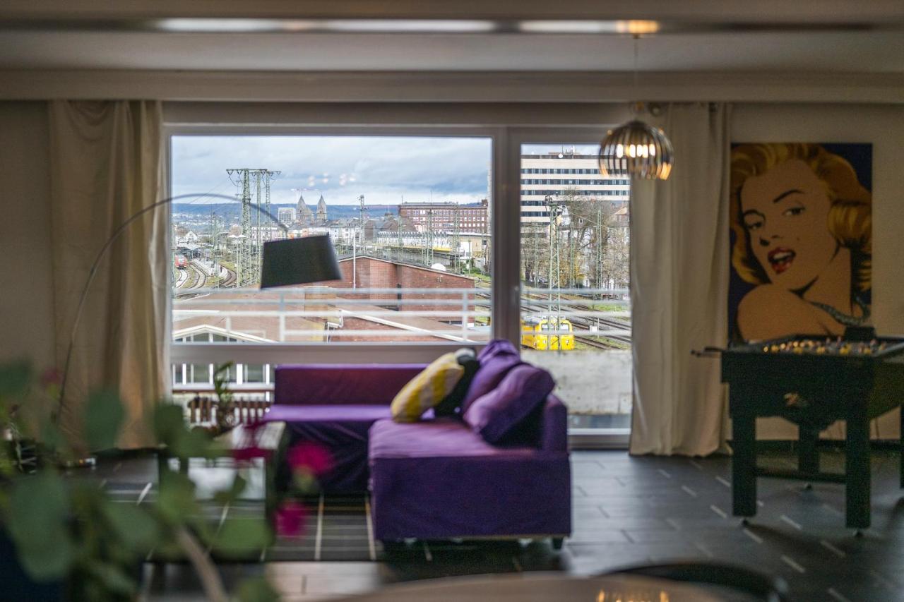 Pop Art Loft Ueber Den Daechern Von Koblenz โคเบลนซ์ ภายนอก รูปภาพ
